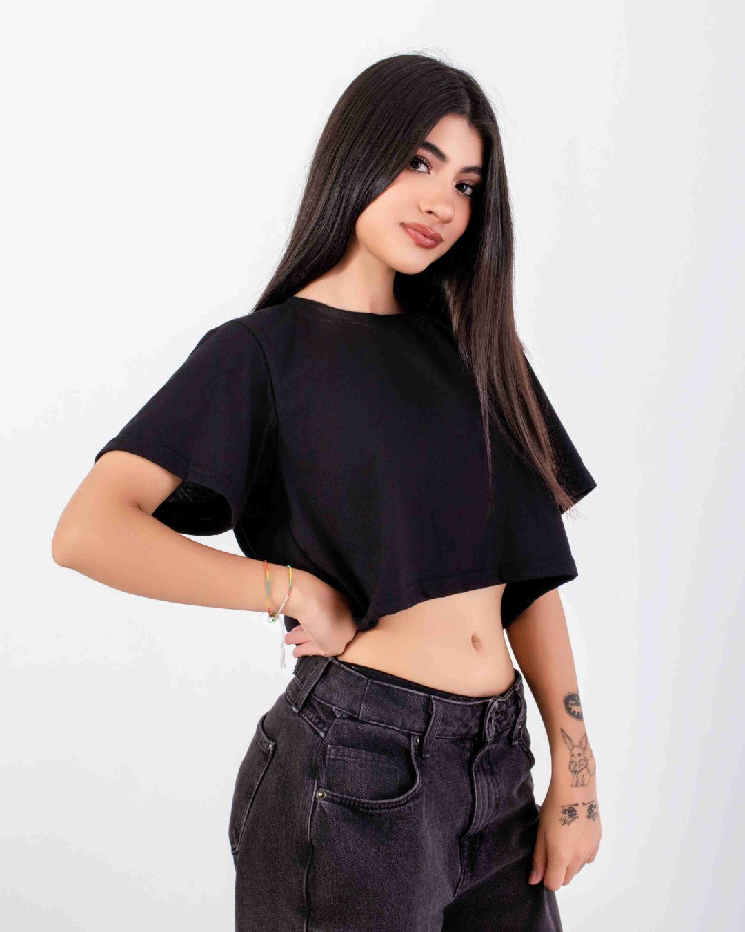 Crop Basic Negro