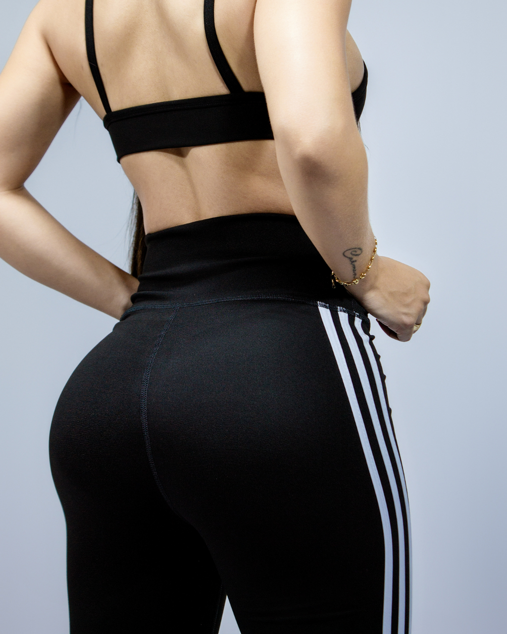 Leggins Line Black LR  Tela Gruesa