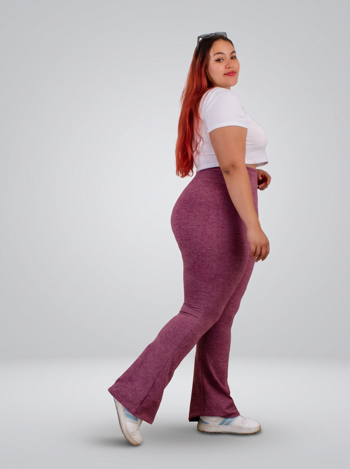 Pantalon Campana Plus Size Vino - vista 3/4