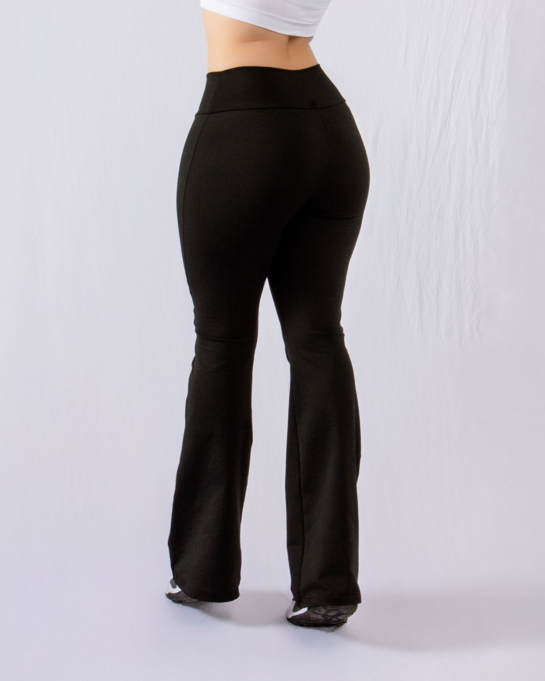 Pantalón Campana Basic