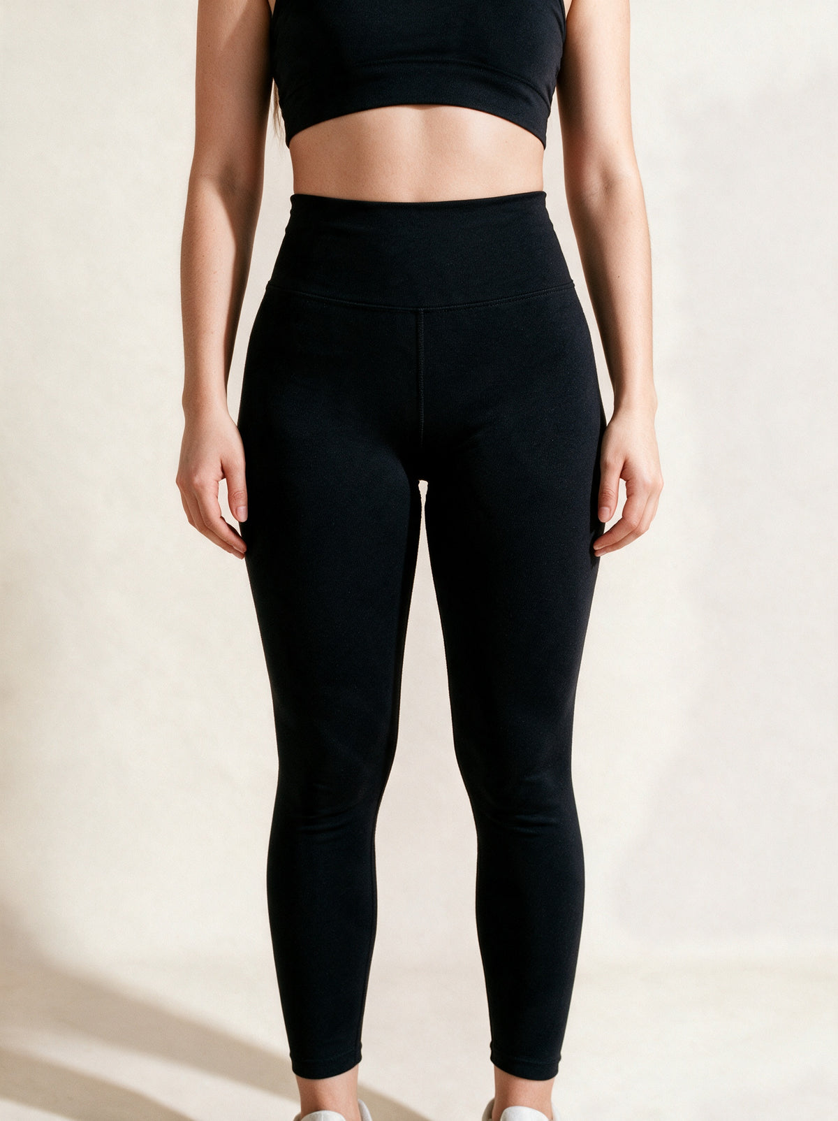 Leggins Black 5.0 negro — detalle de la pretina de control | LincRock